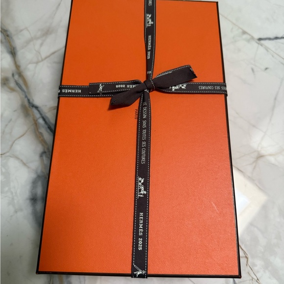 Hermes Ribbon “2025” edition 64” long - Picture 1 of 7